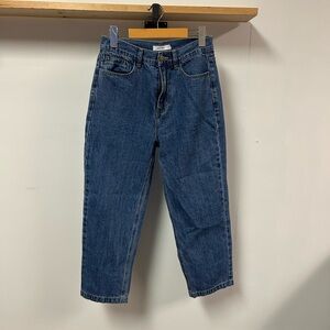 Mod Ref Classic Blue Cropped Mom Jeans